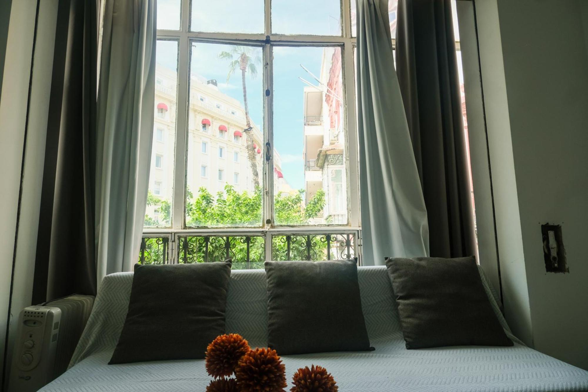 Apartamentos San Roque Séville Extérieur photo